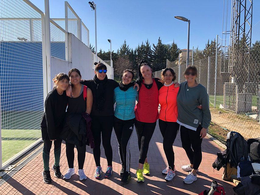 Actividades de ocio saludable para mujeres-Pádel